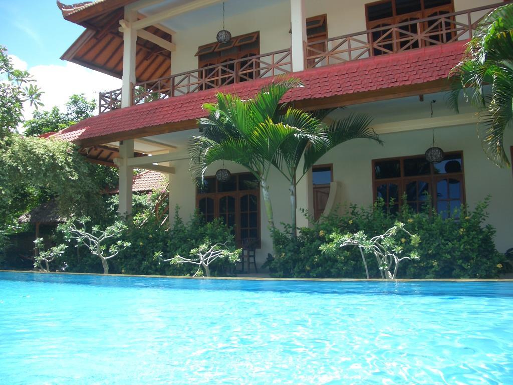 Villa Jaya Lovina  Exterior photo